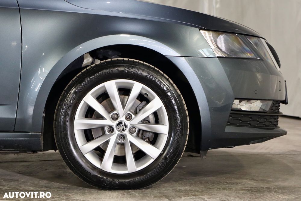 Skoda Octavia 2.0 TDI Drive - 34
