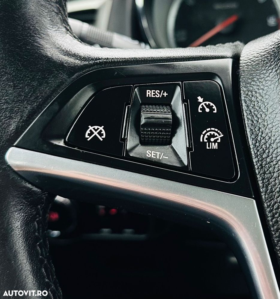 Opel Astra 1.7 CDTI DPF ecoFLEX Start/Stop Active - 23