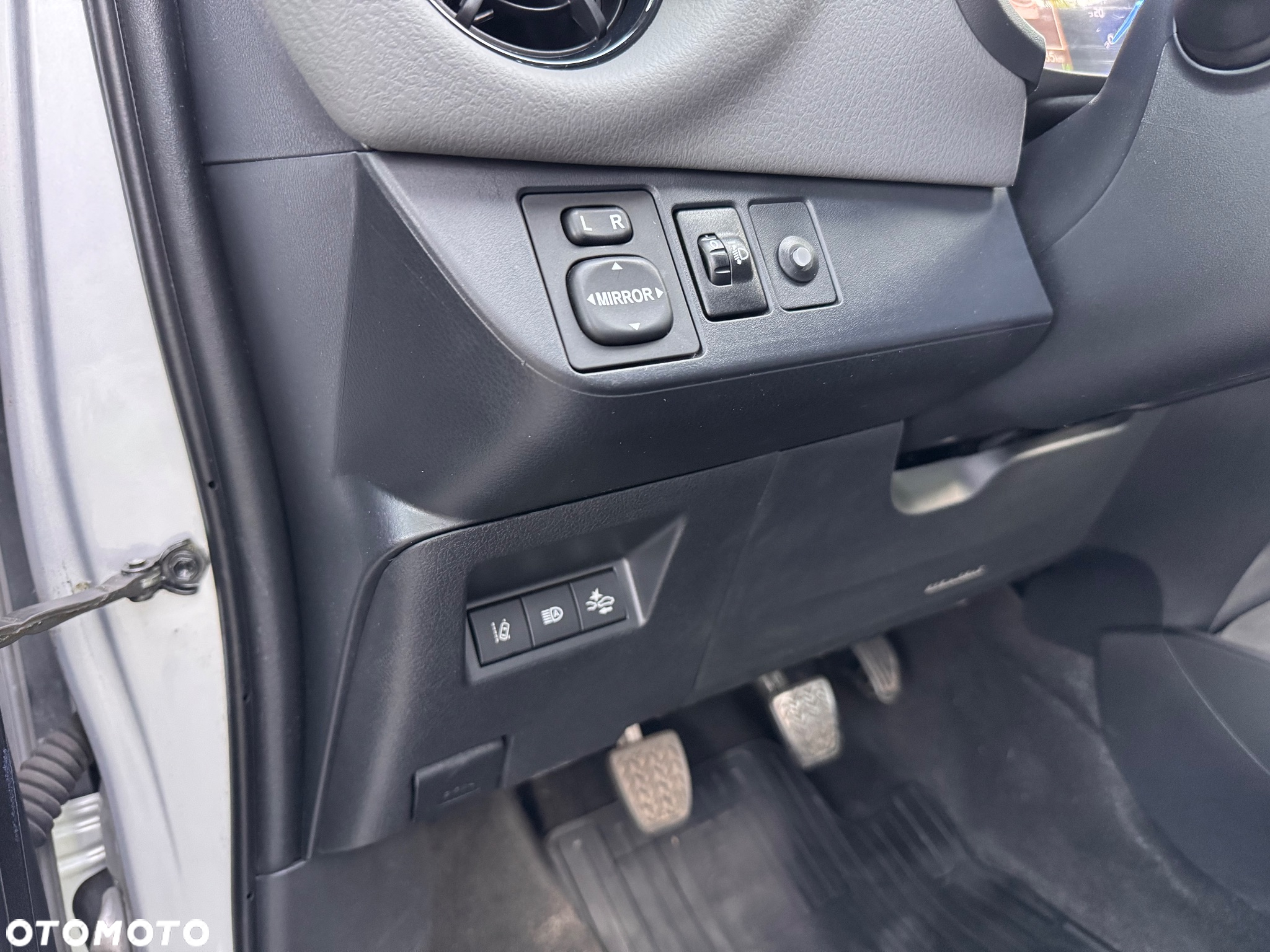 Toyota Yaris 1.5 Life - 10