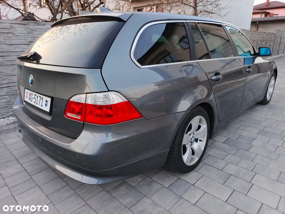 BMW Seria 5 530xd - 33