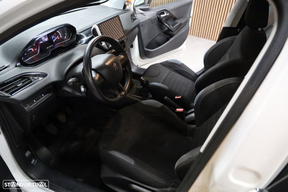 Peugeot 208 1.6 BlueHDi Style - 8