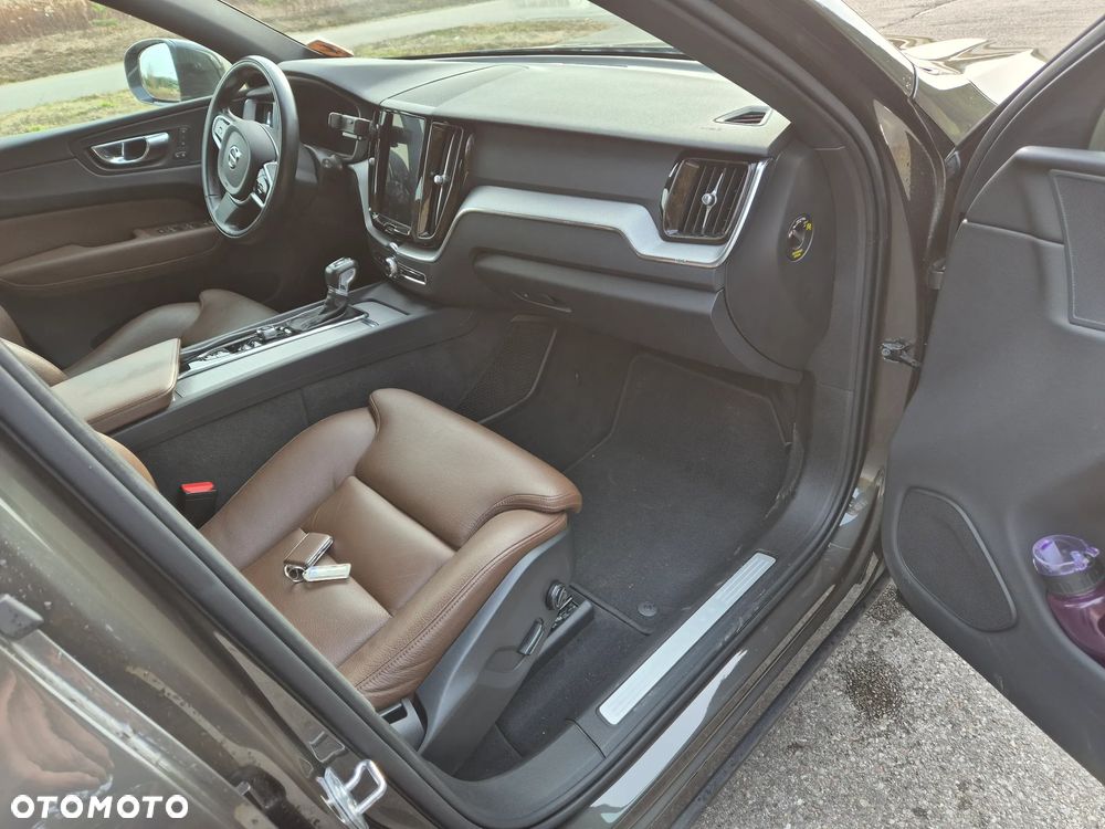 Volvo XC 60 D4 AWD Inscription - 5