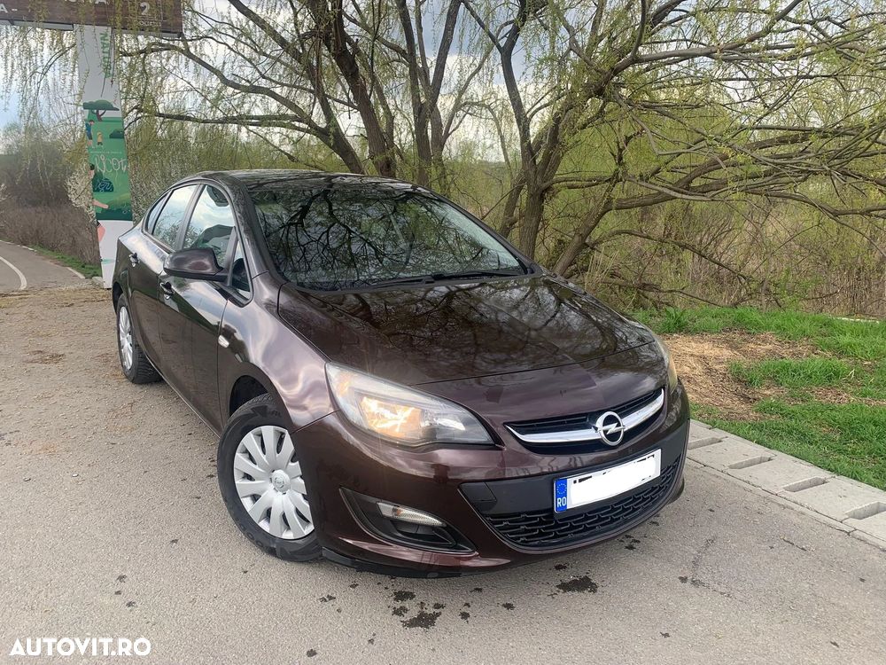 Opel Astra - 1