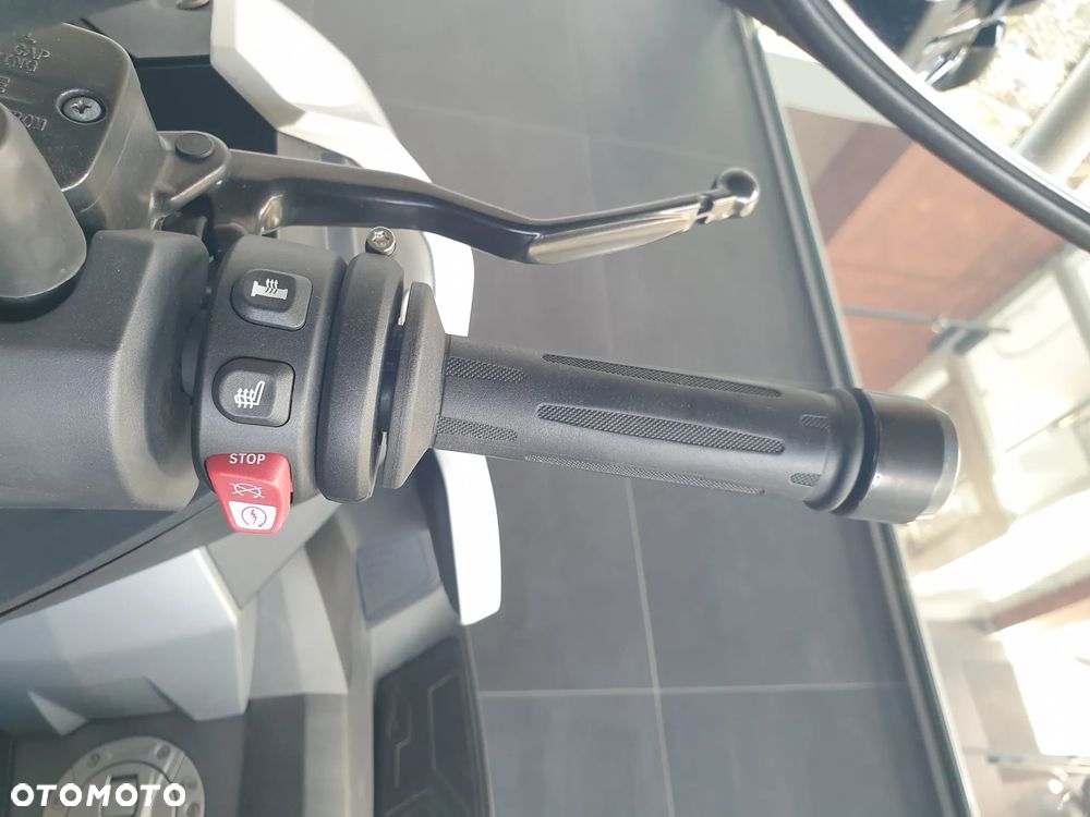BMW C 400 X - 9
