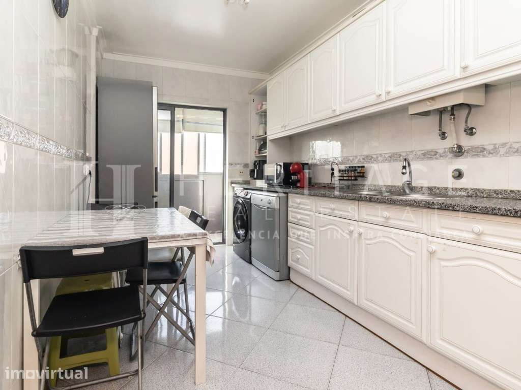 T2 com 102 m², Closet, 2 WC e Sótão - Baixa da Banheira - Grande imagem: 3/38