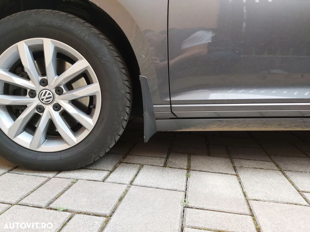 Volkswagen Passat Variant 2.0 TDI DSG (BlueMotion Technology) Comfortline - 5