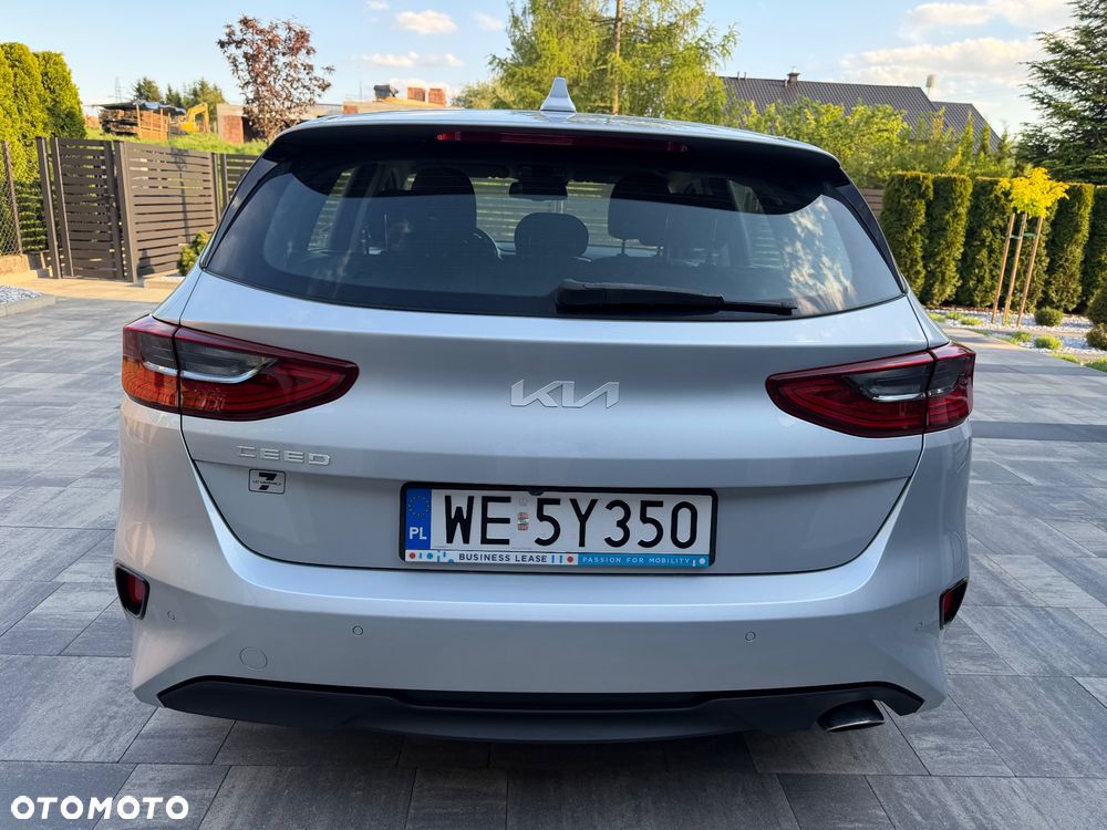 Kia Ceed 1.5 T-GDI M - 3
