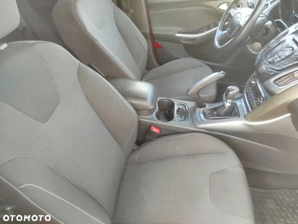 Ford Focus 1.6 TDCi DPF Titanium - 21