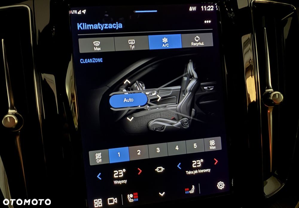 Volvo XC 60 B4 D Geartronic Inscription - 16