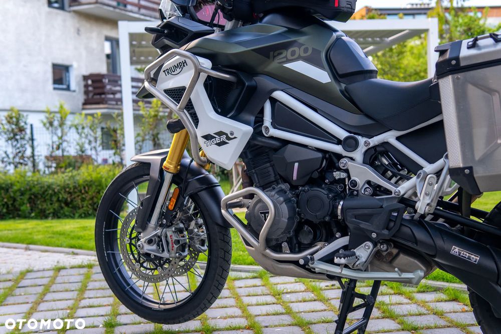 Triumph Tiger - 9