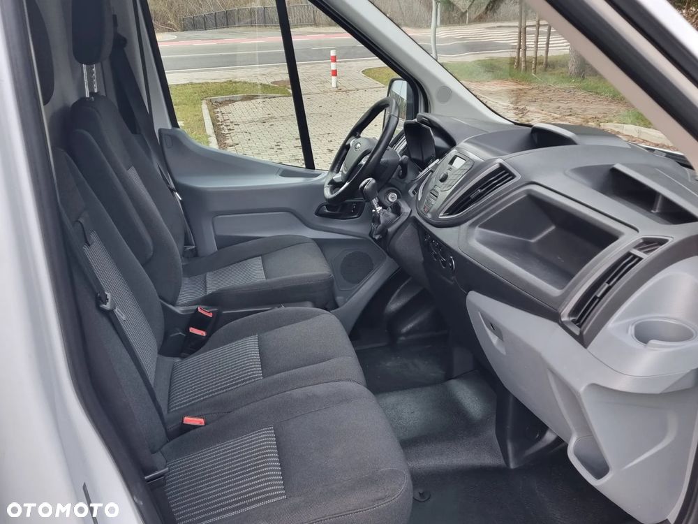 Ford Transit - 14
