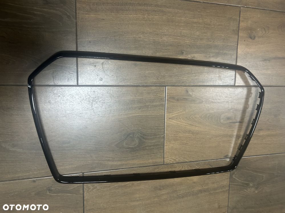 AUDI A6 C7 LIFT 14- RAMKA GRILLA BLACK PIANO ORG - 1