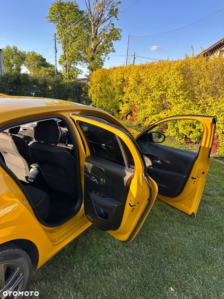 Peugeot 208 1.2 PureTech Active S&S EAT8 - 22