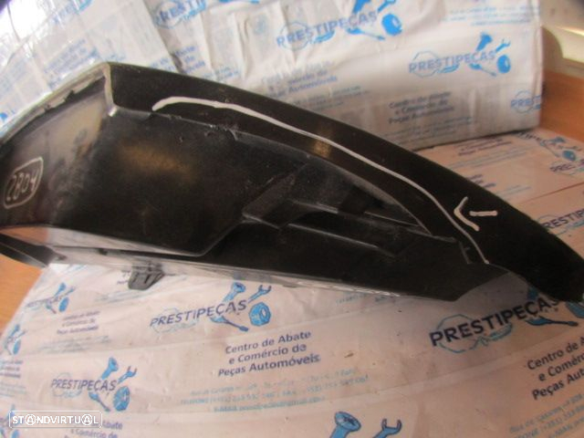 Grelha Friso 337110 BMW F31 2014 320D 163CV 5P CINZA ESQ Danificado Apoios Partidos GRE PC - 4