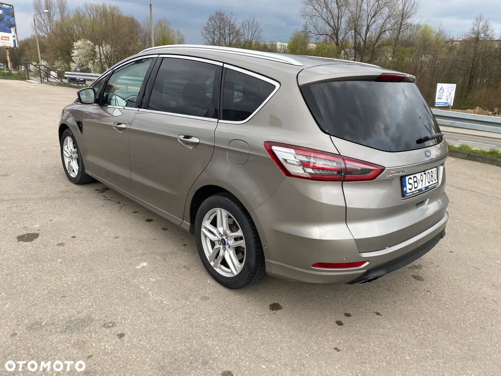 Ford S-Max - 7