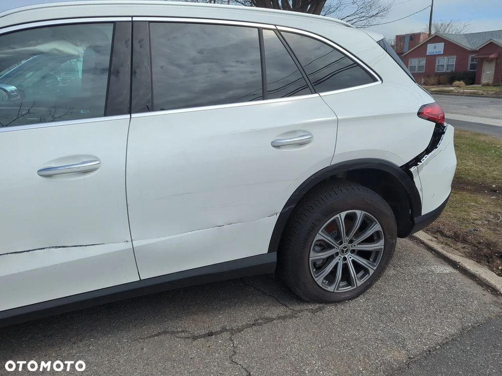 Mercedes-Benz GLC 300 4Matic 9G-TRONIC Avantgarde Advanced - 6