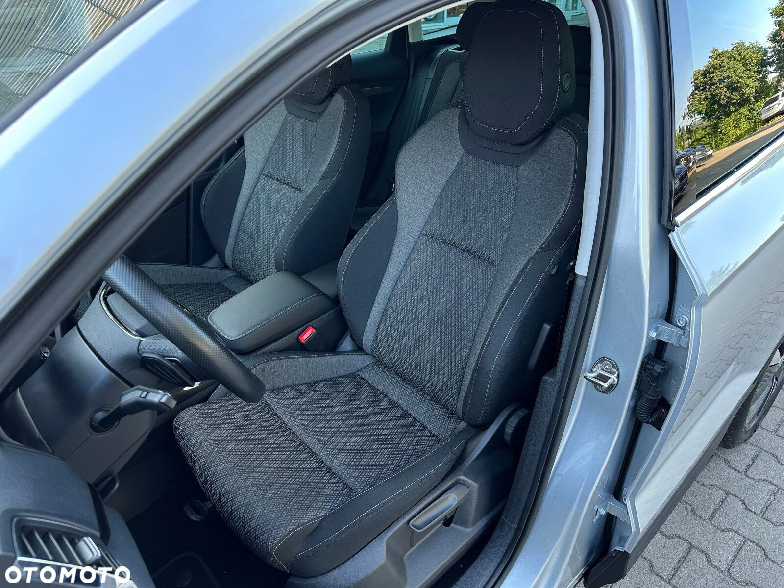 Skoda Karoq 1.5 TSI ACT Style DSG - 9