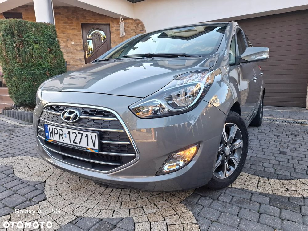 Hyundai ix20 1.6 Premium - 1