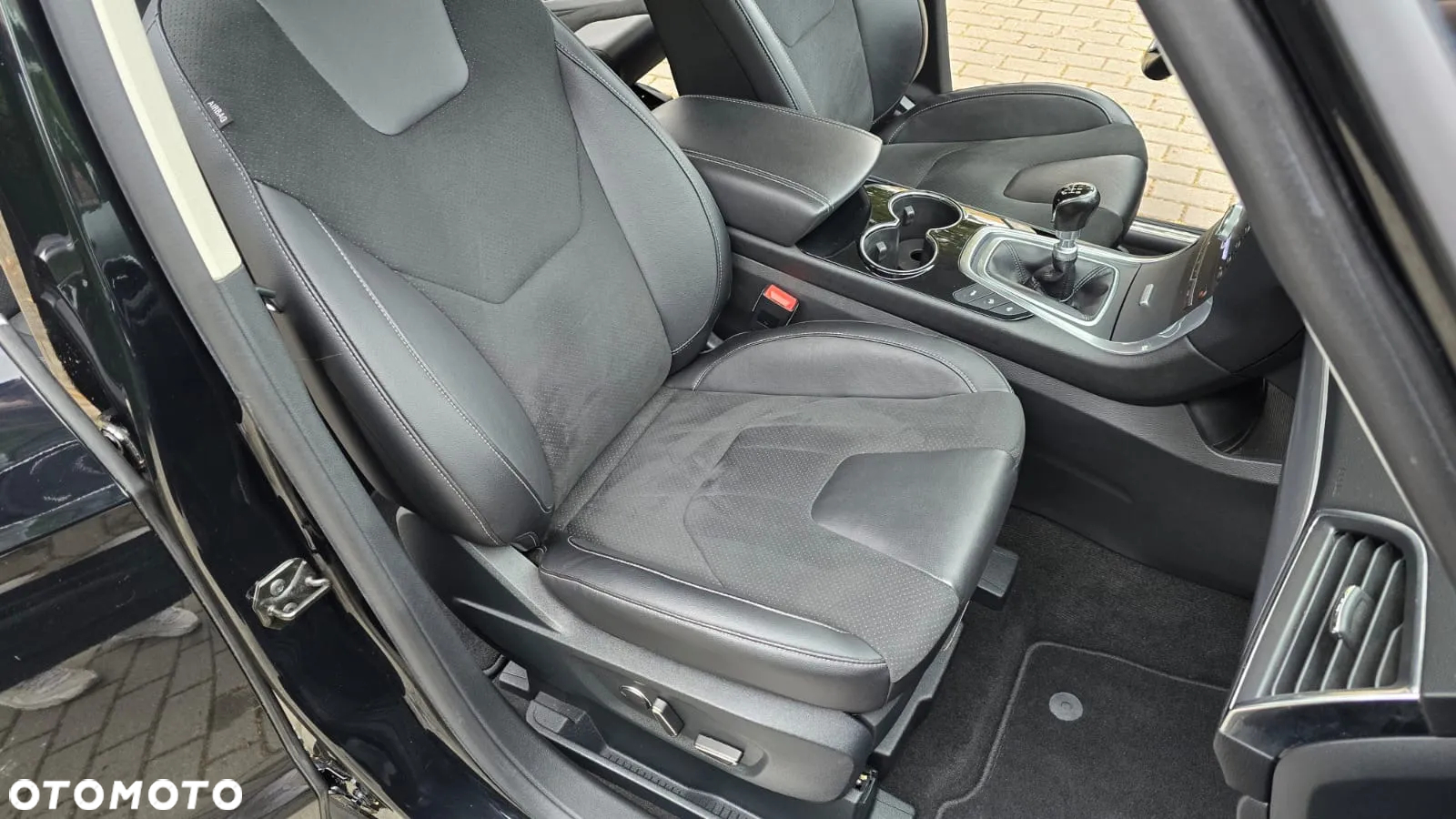 Ford Galaxy 2.0 EcoBlue Titanium - 16