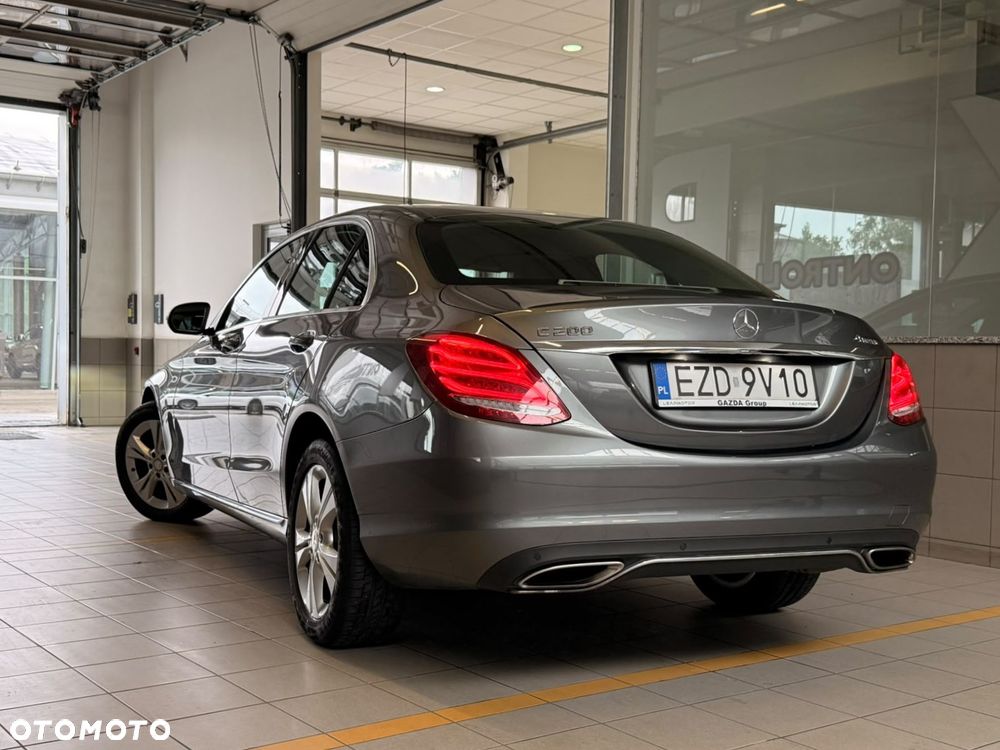 Mercedes-Benz Klasa C 200 4-Matic 7G-TRONIC - 7