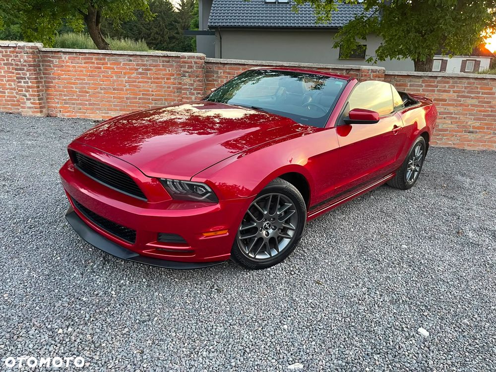 Ford Mustang 3.7 V6 Premium - 1
