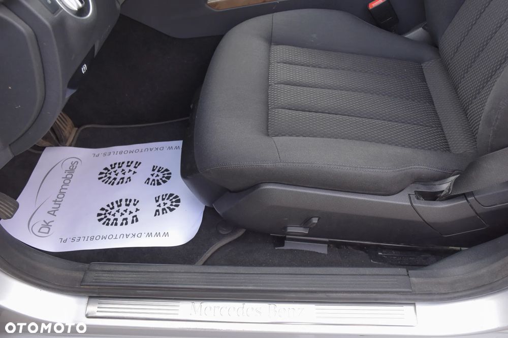 Mercedes-Benz Klasa E 200 BlueEFFICIENCY 7G-TRONIC Elegance - 21