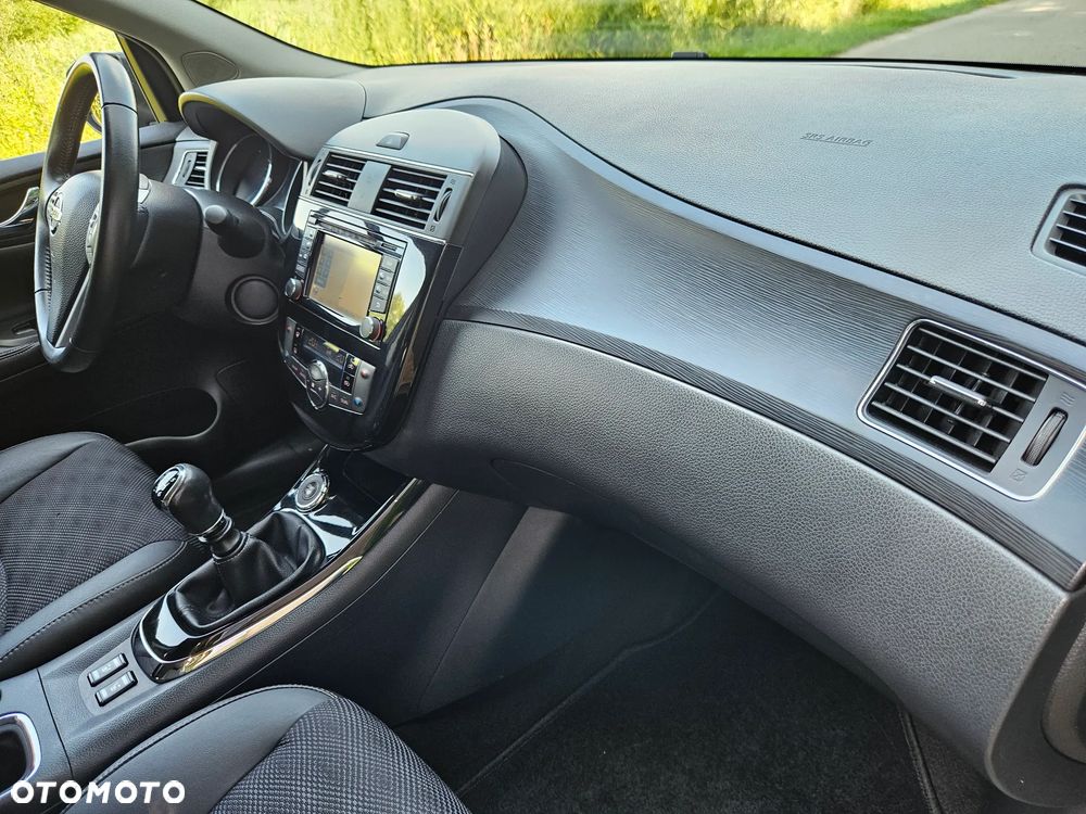 Nissan Pulsar 1.2 DIG-T Tekna EU6 - 28