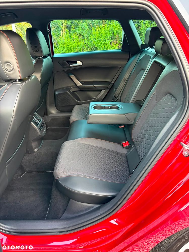 Seat Leon 1.5 eTSI OPF DSG FR - 33