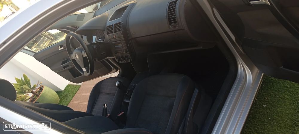 VW Polo 1.2 Confortline AC - 12