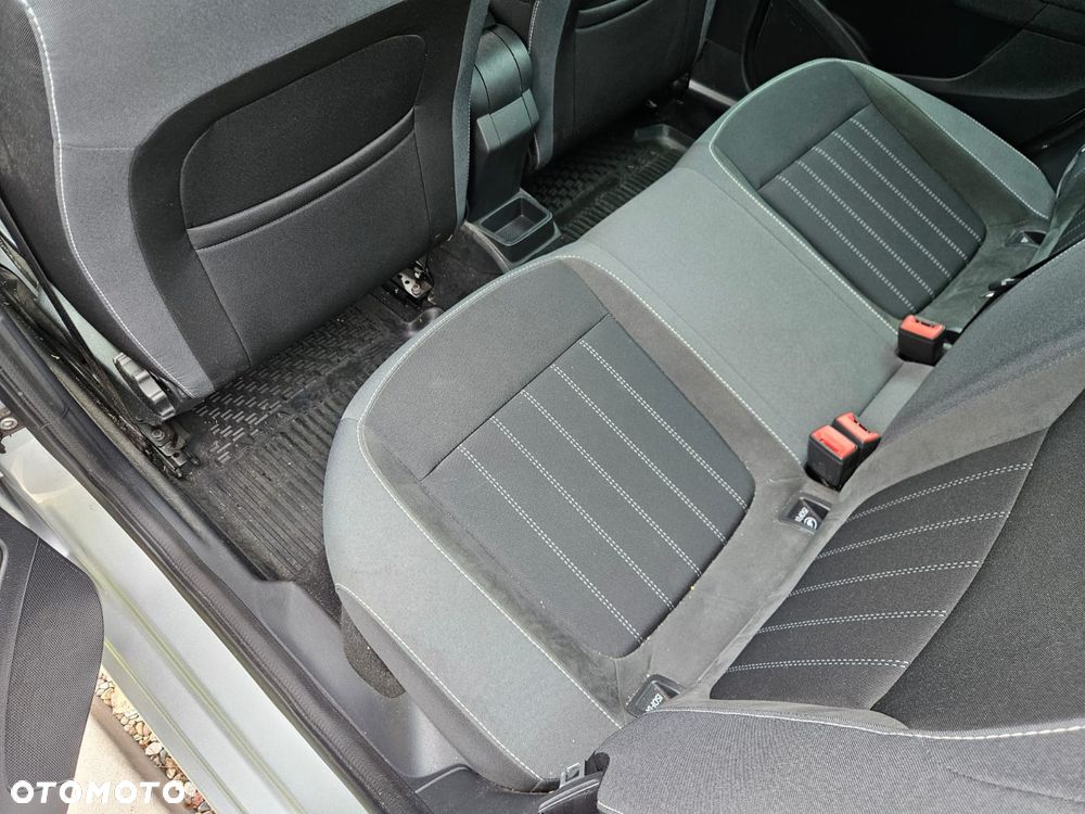 Skoda Fabia 1.0 TSI Style - 6