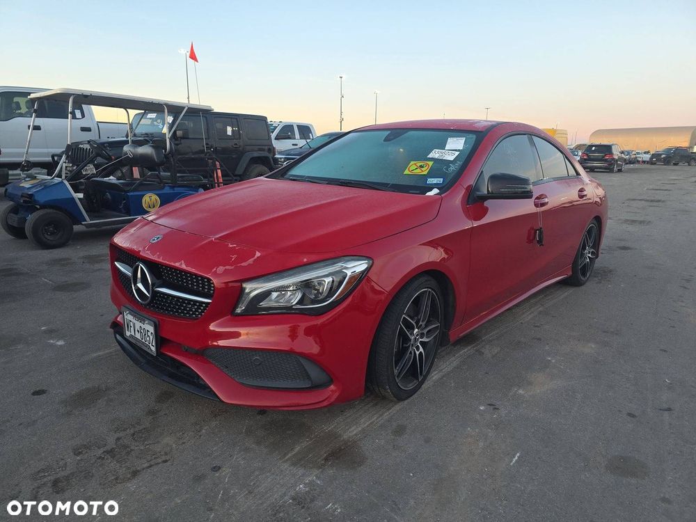 Mercedes-Benz CLA - 1