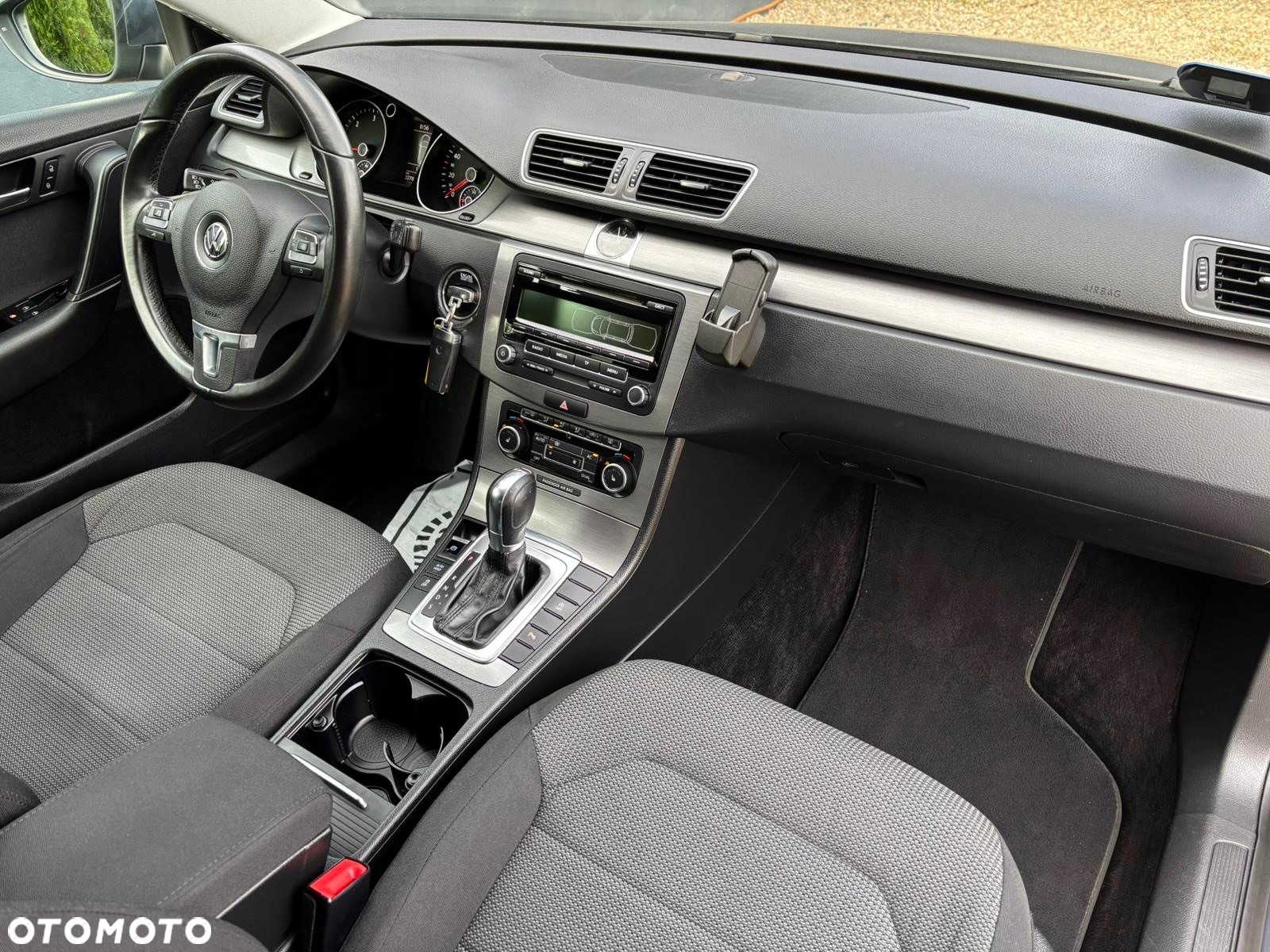 Volkswagen Passat 2.0 TDI Highline DSG - 11