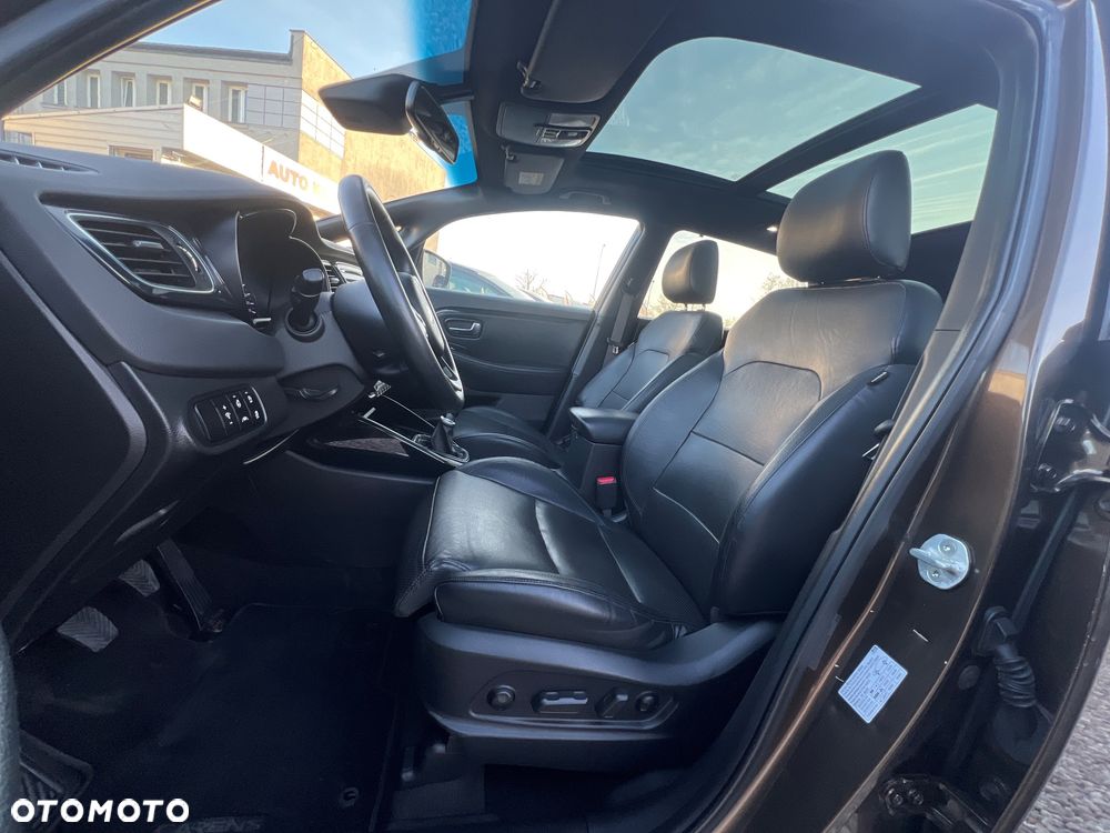 Kia Carens 1.6 GDI ISG Spirit - 18