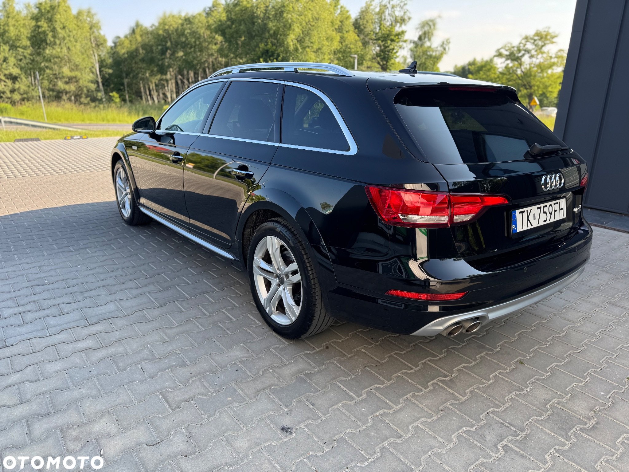 Audi A4 Allroad quattro 2.0 TDI S tronic - 9