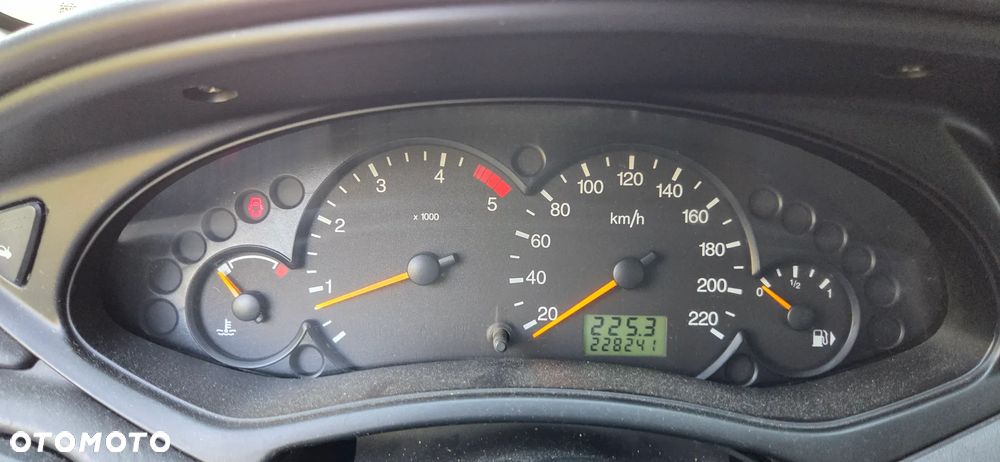 Ford Focus 2003 photo 5