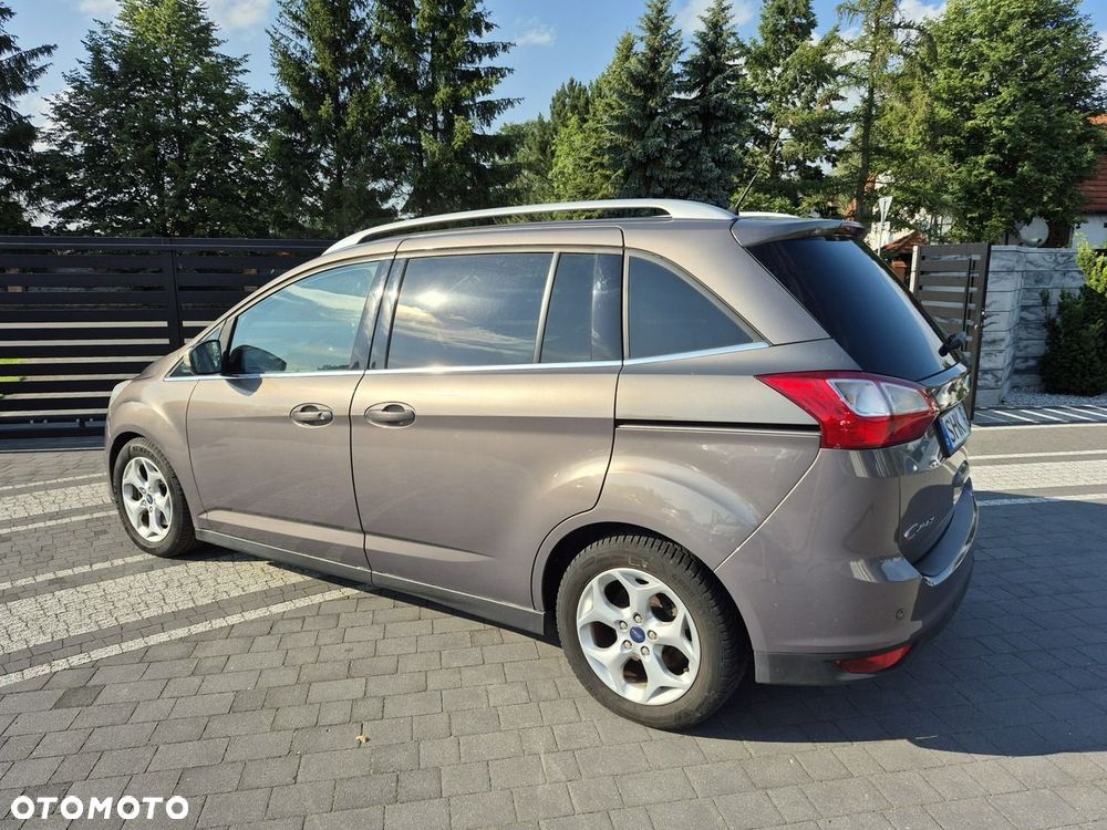 Ford Grand C-MAX - 4