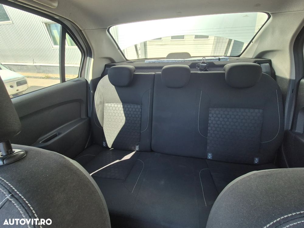 Dacia Logan 1.2 75CP Laureate - 17