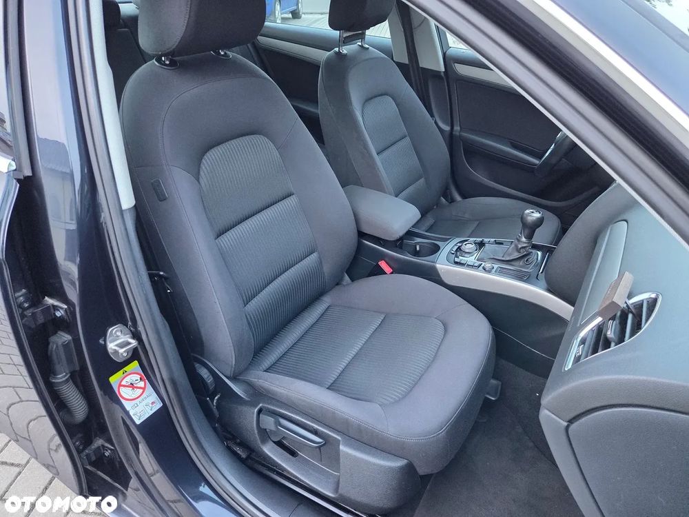 Audi A4 Limousine 1.8 TFSI S line Sportpaket - 8