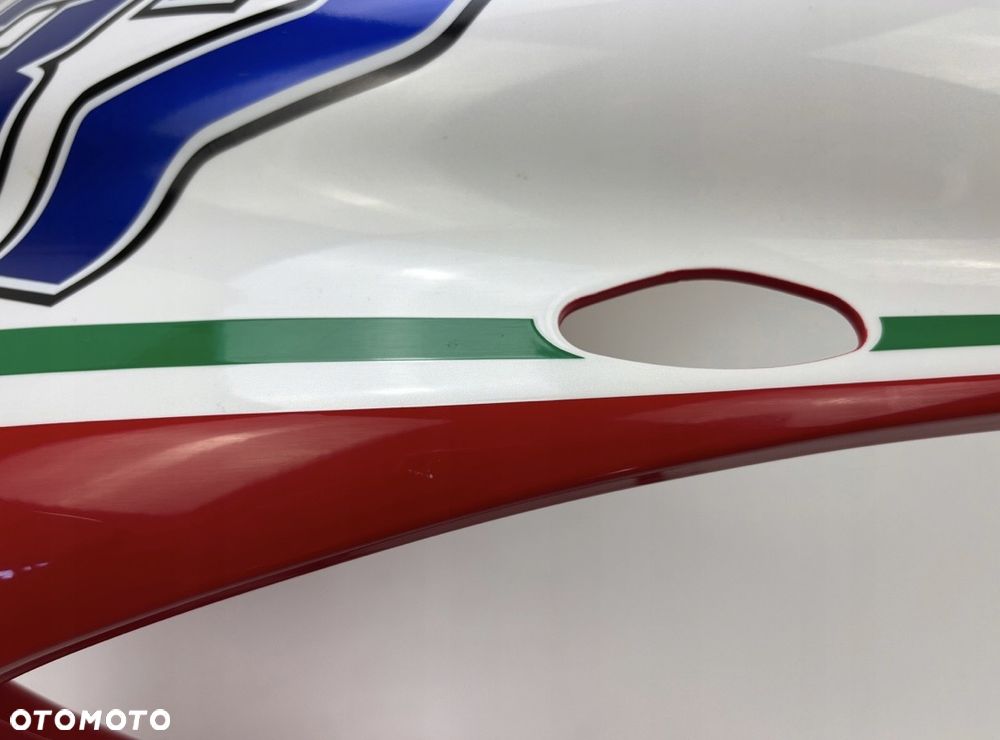 Czasza przednia owiewka MV Agusta F3 675 RC Oryginał - 14