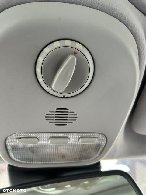Peugeot 407 2.0 HDi Premium - 15