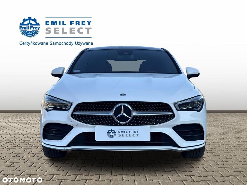 Mercedes-Benz CLA - 8
