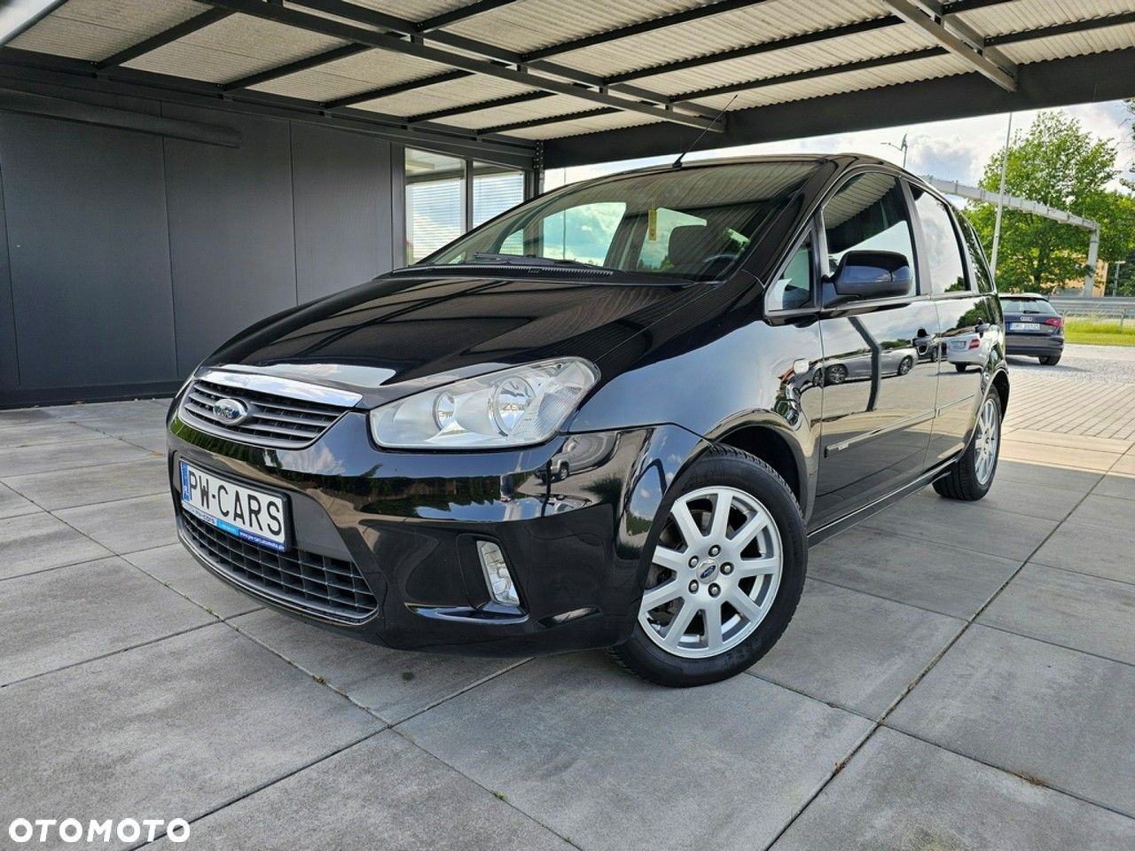 Ford C-MAX - 1