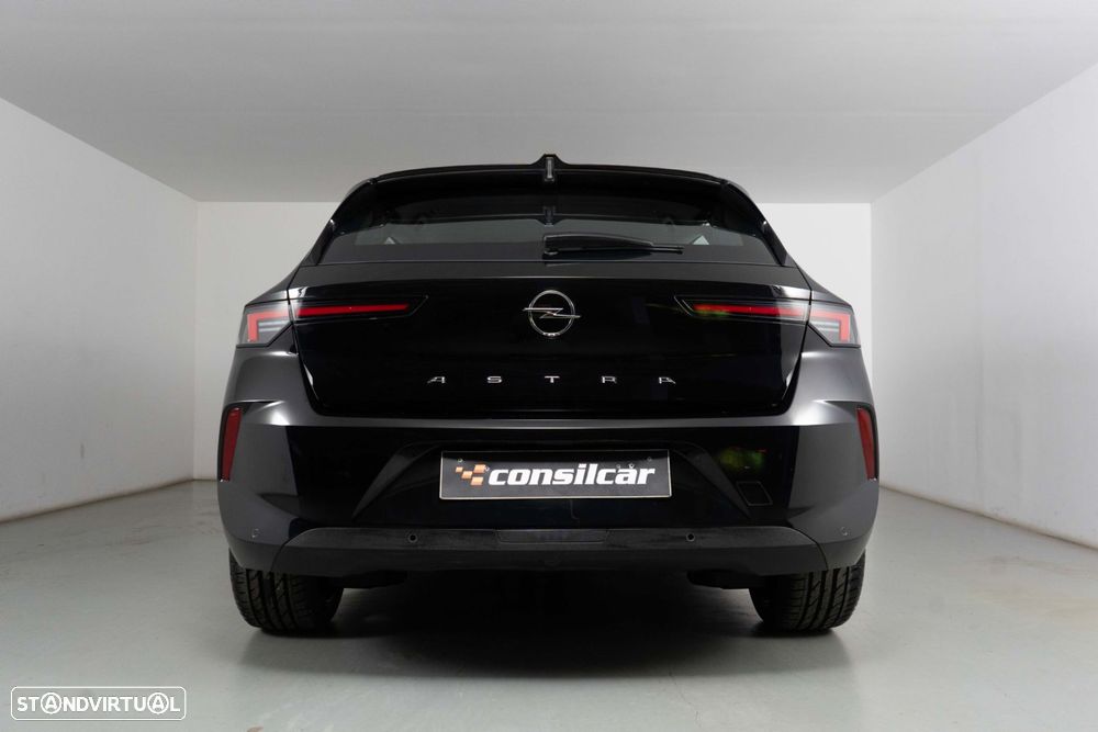 Opel Astra 1.2 T Edition Aut. - 4