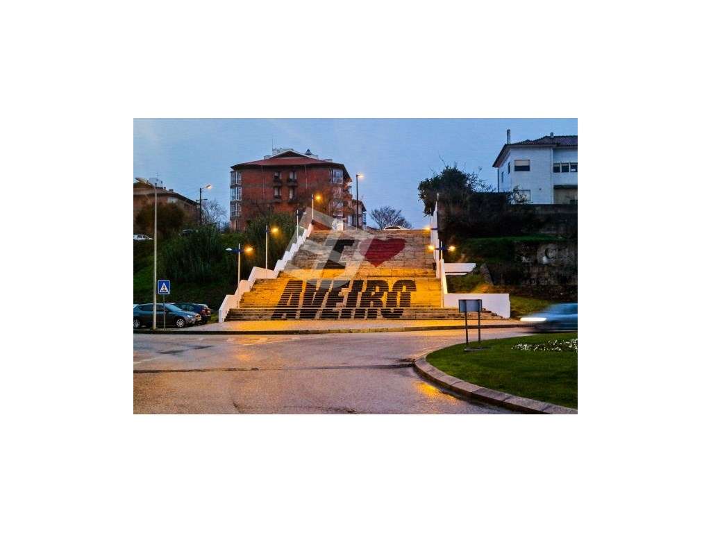 Apartamento T0 - Zona Histórica de Aveiro - Grande imagem: 5/20