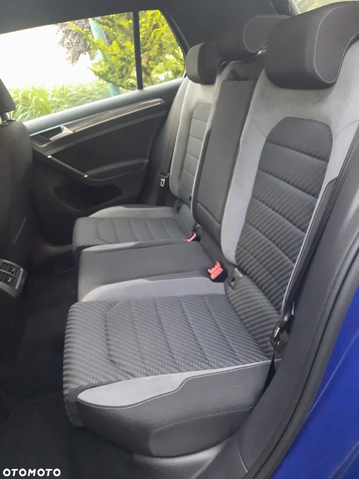 Volkswagen Golf - 14