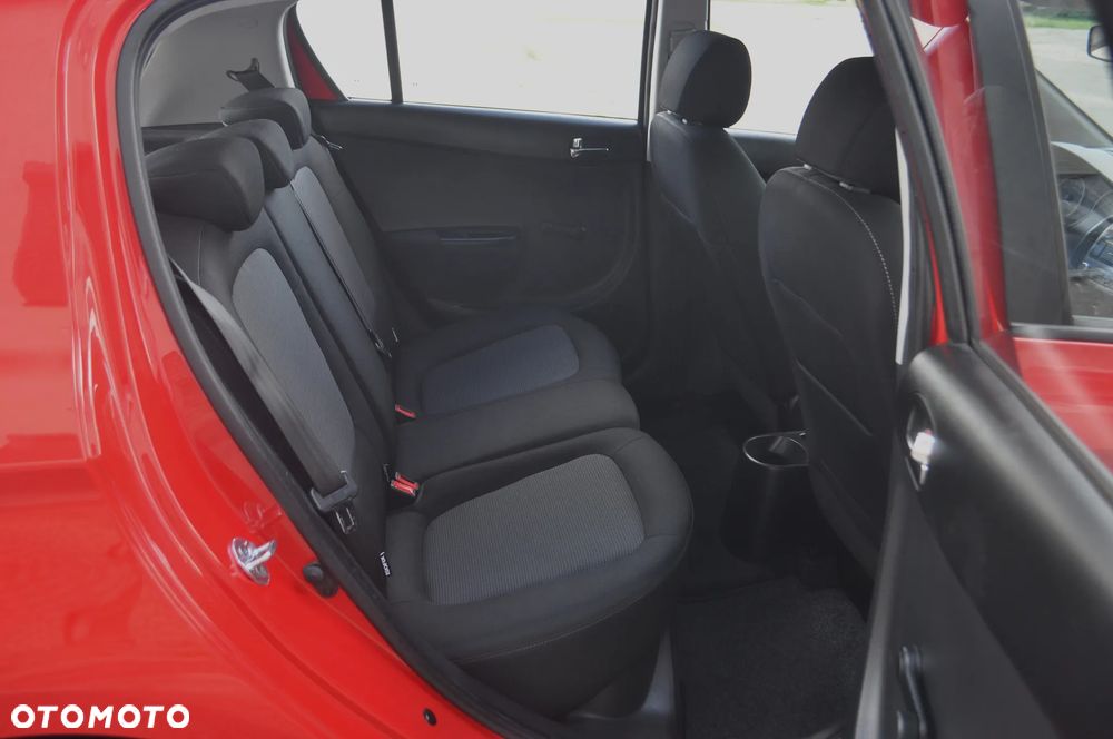 Hyundai i20 1.2 Intro Edition - 29