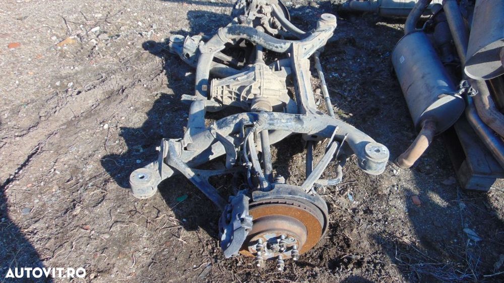 Jug punte spate VW Touareg 7p 2010-2017 porsche cayenne jug spate punte - 2