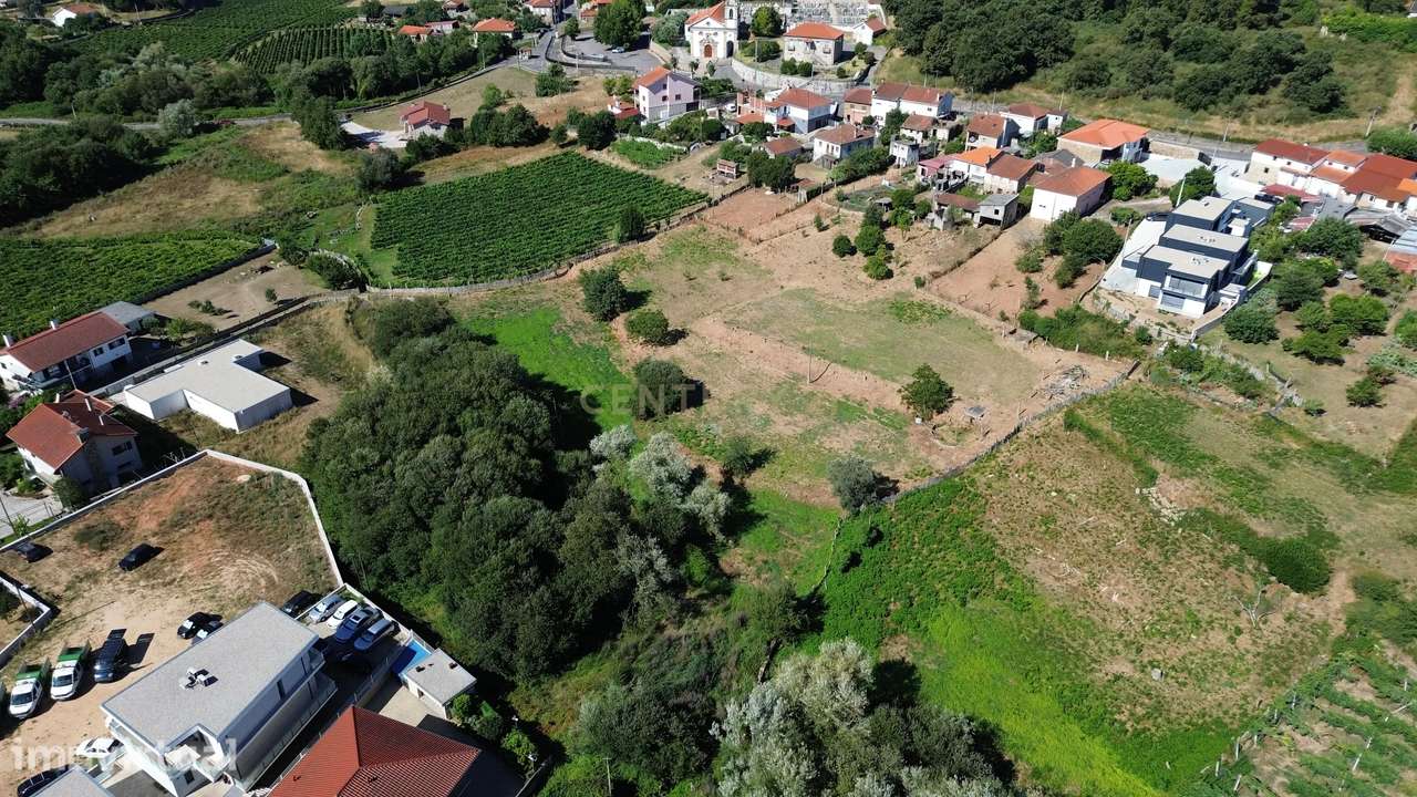 Terreno Construtível em Mazedo, Monção - 7240m² - Grande imagem: 2/5