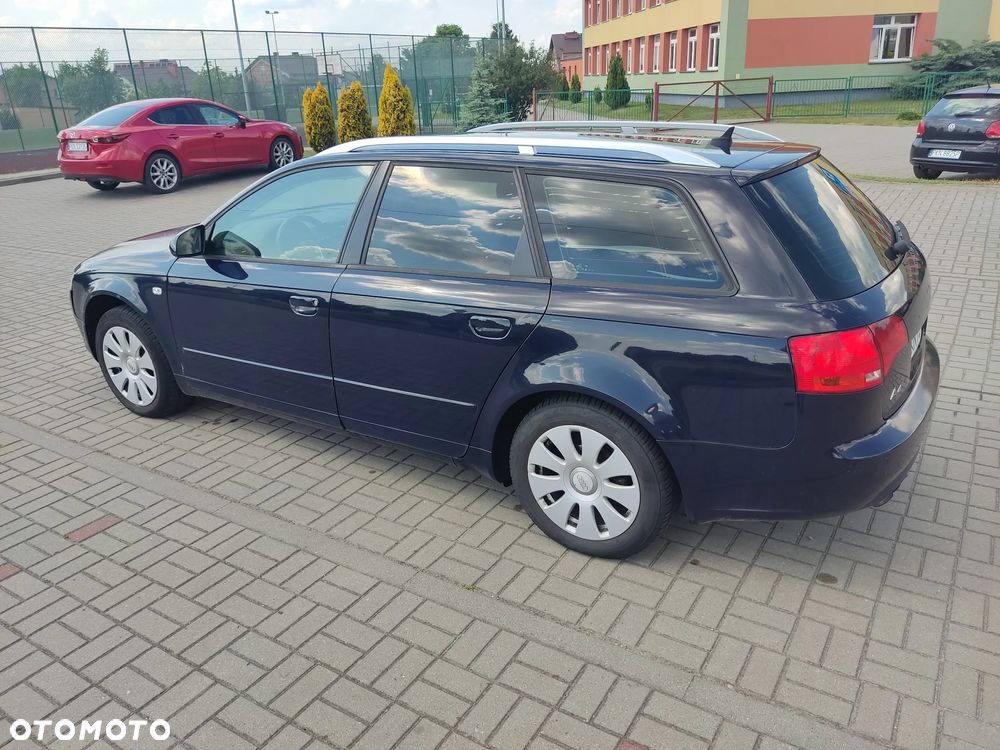 Audi A4 Avant 2.0 TDI - 7