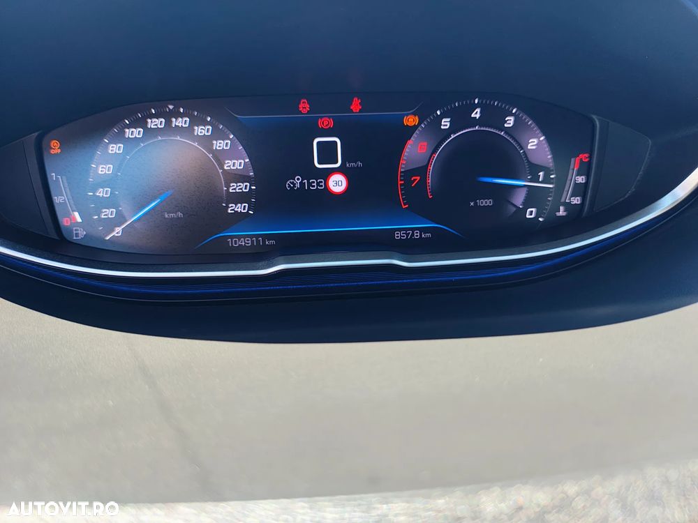 Peugeot 3008 PureTech 130 Stop & Start GPF Active Business-Paket - 24